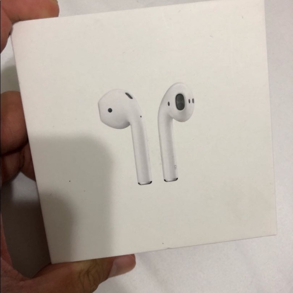 Apple AirPods
